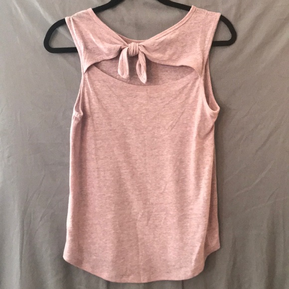 Old Navy Tops - NWOT Old Navy Tank Top Old Navy Tops - NWOT Old Navy Tank Top